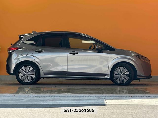 Nissan NOTE 2022-01 8282785-9