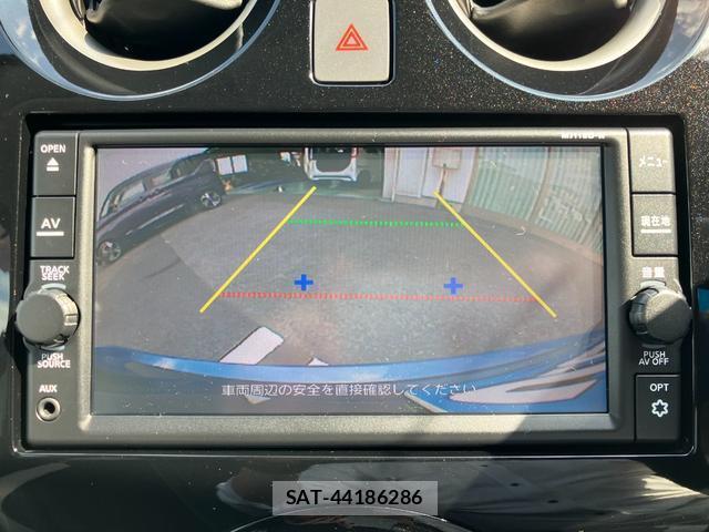 Nissan NOTE 2018-12 8282923-4