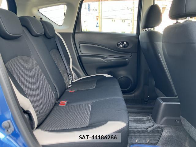 Nissan NOTE 2018-12 8282923-6