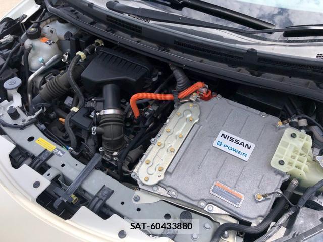 Nissan NOTE 2019-06 8283386-13