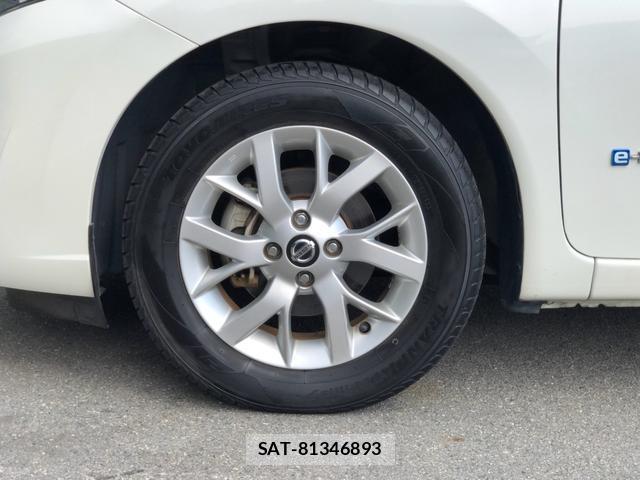 Nissan NOTE 2019-06 8283392-15
