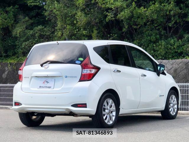 Nissan NOTE 2019-06 8283392-3