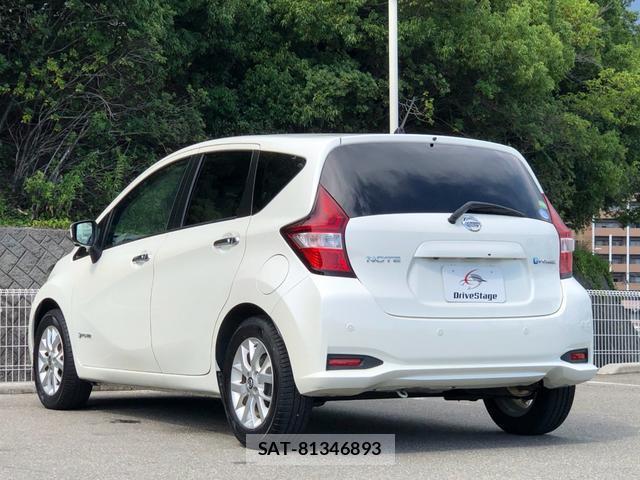 Nissan NOTE 2019-06 8283392-4