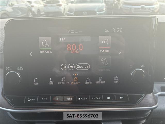 Nissan NOTE 2021-09 8283398-1
