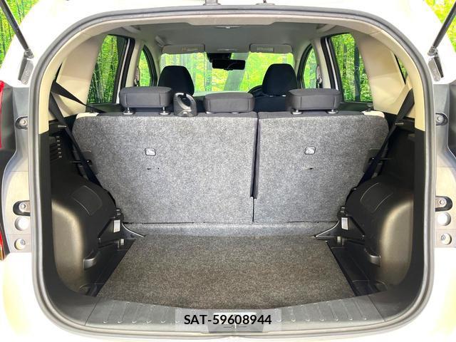 Nissan NOTE 2019-06 8283475-11