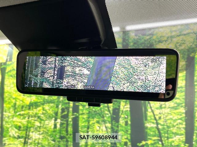 Nissan NOTE 2019-06 8283475-5