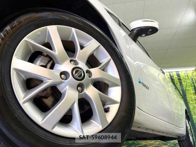 Nissan NOTE 2019-06 8283475-7