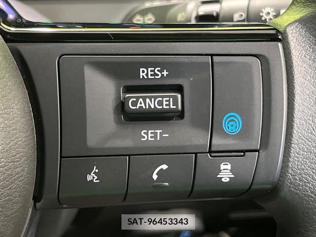 Nissan NOTE 2021-08 8283643-5