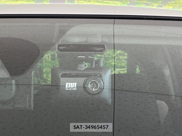Nissan NOTE 2017-03 8283648-5
