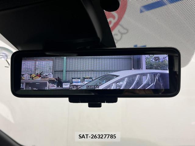 Nissan NOTE 2018-09 8283768-4