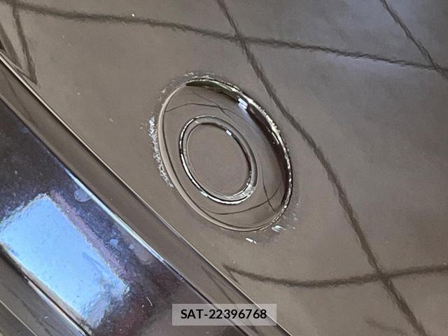 Nissan NOTE 2017-08 8283804-6