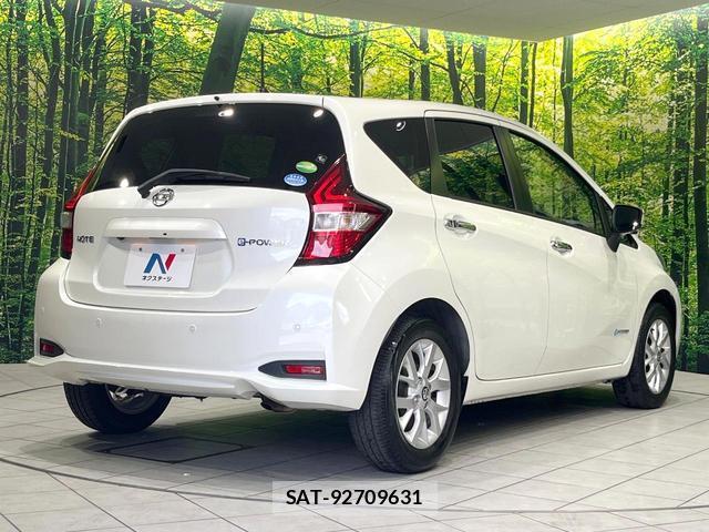 Nissan NOTE 2019-06 8283984-16