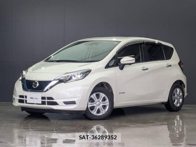 Nissan NOTE 2017-08 8284261-0