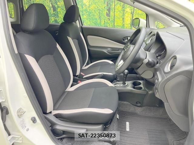 Nissan NOTE 2018-06 8284285-7
