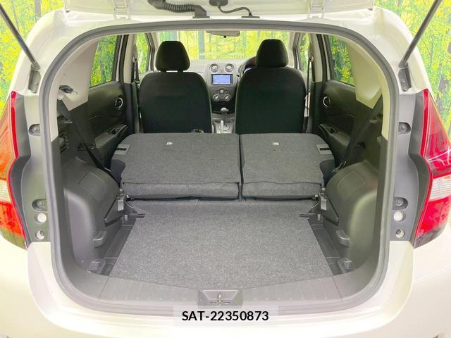 Nissan NOTE 2018-06 8284285-9