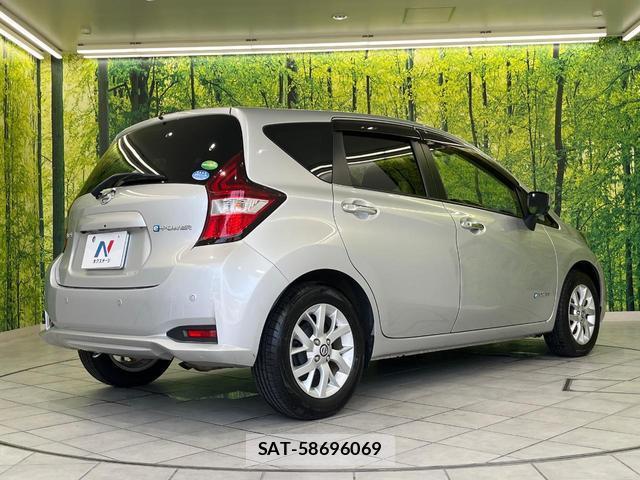 Nissan NOTE 2018-11 8284940-16