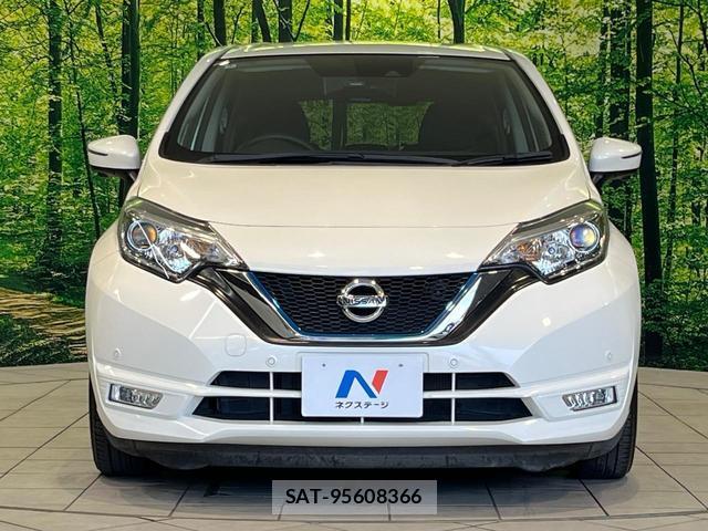 Nissan NOTE 2018-06 8285183-13