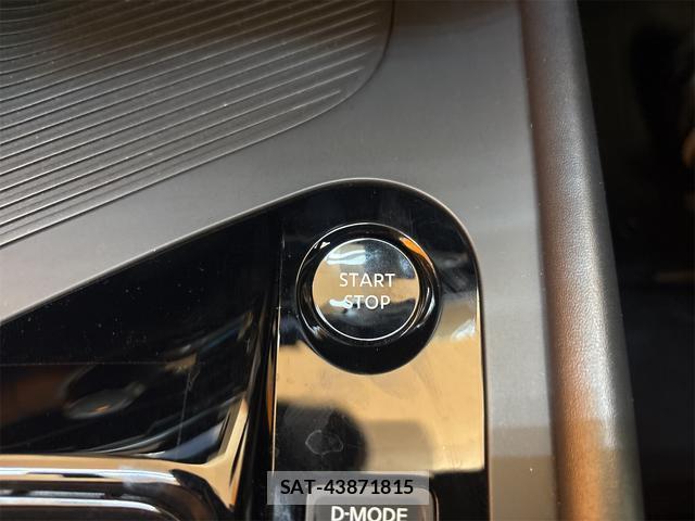 Nissan NOTE 2022-06 8285412-15