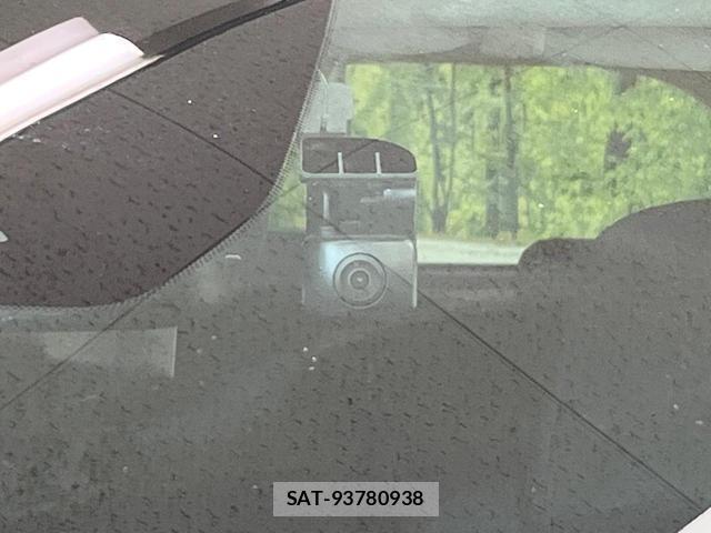 Nissan NOTE 2022-10 8285459-5