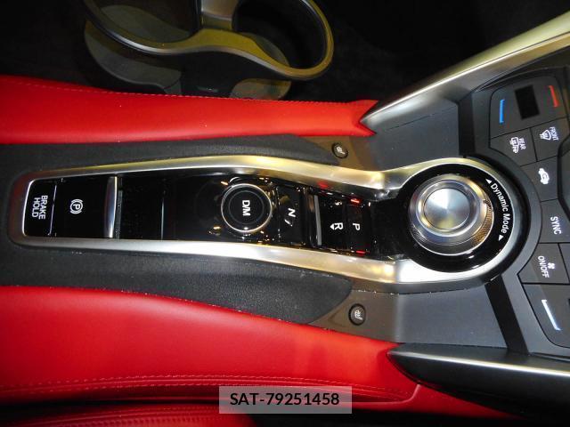 Honda NSX 2018-03 8279566-12