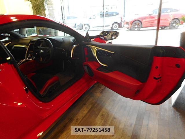 Honda NSX 2018-03 8279566-16