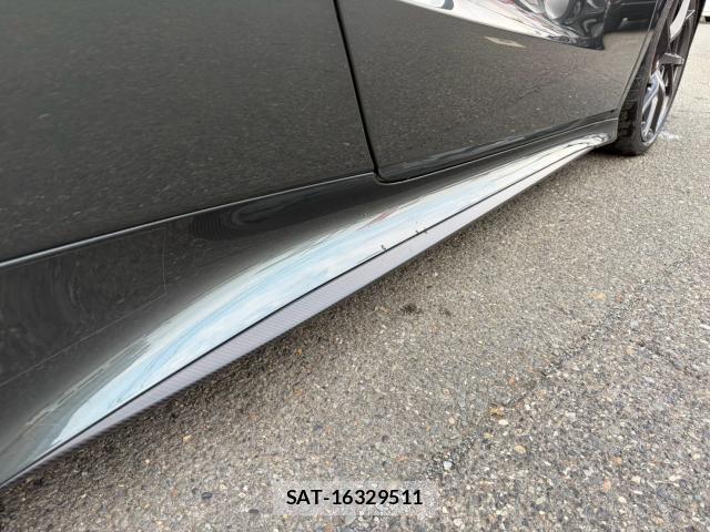 Honda NSX 2018-08 8284806-11