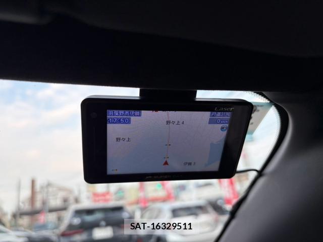 Honda NSX 2018-08 8284806-9
