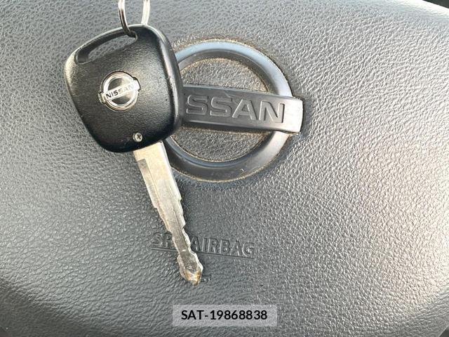 Nissan CLIPPER TRUCK 2015-12 8282706-5