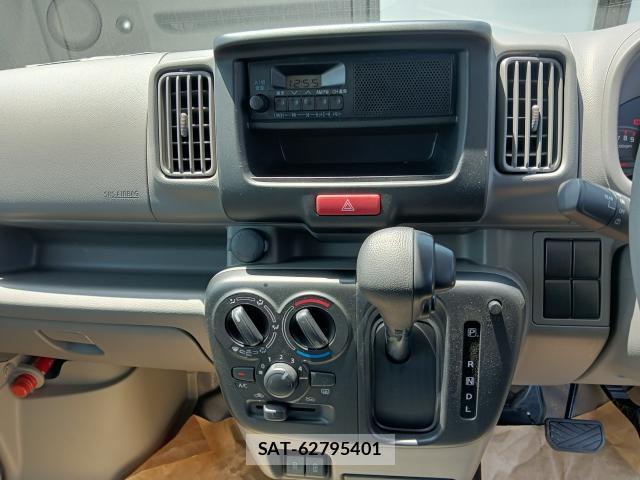 Nissan CLIPPER VAN 2024-11 8277173-11