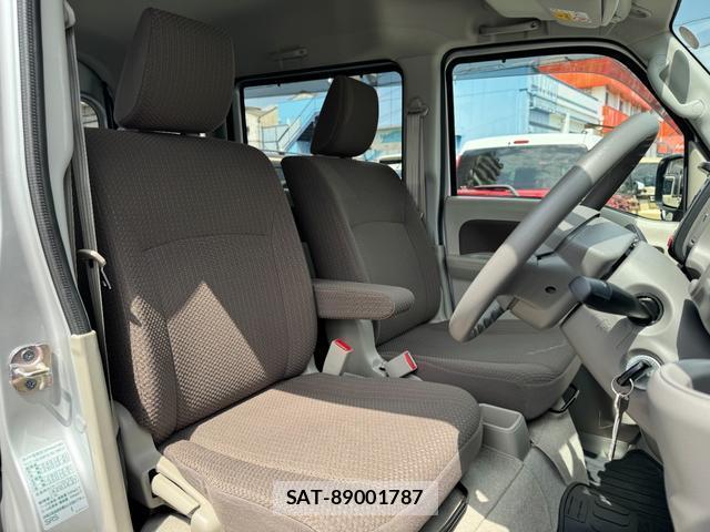 Nissan CLIPPER VAN 2021-05 8277727-12
