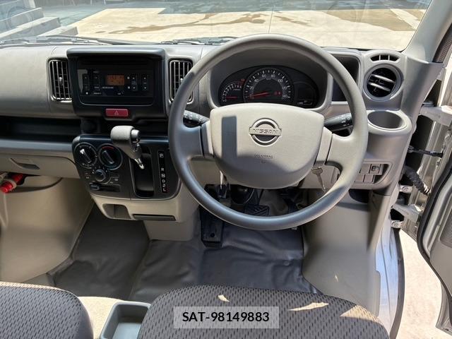 Nissan CLIPPER VAN 2020-06 8282821-12