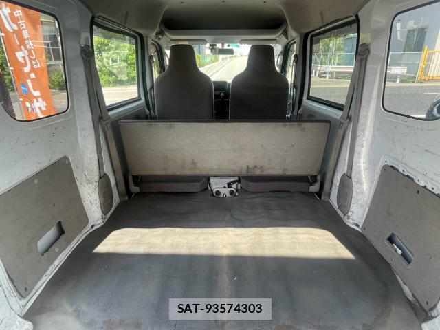 Nissan CLIPPER VAN 2018-04 8284204-14