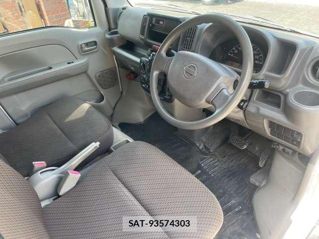 Nissan CLIPPER VAN 2018-04 8284204-9