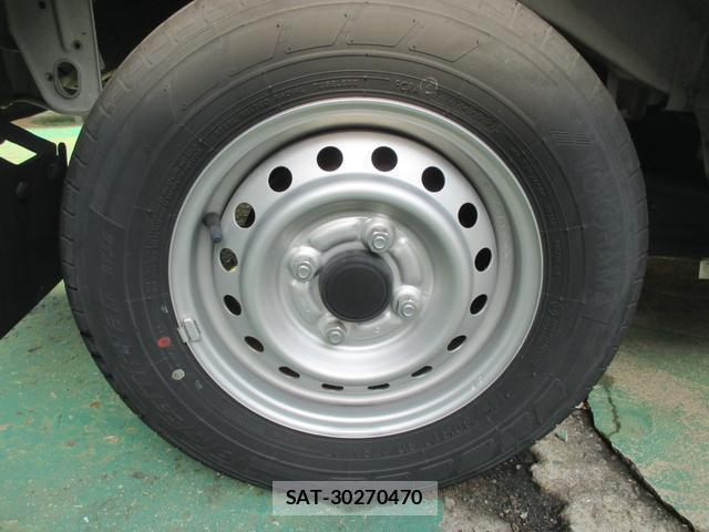 Nissan CLIPPER VAN 2022-10 8284290-15