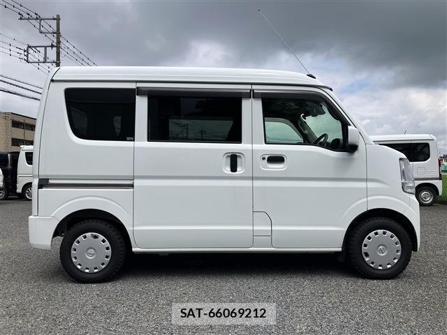 Nissan CLIPPER VAN 2018-05 8285844-2