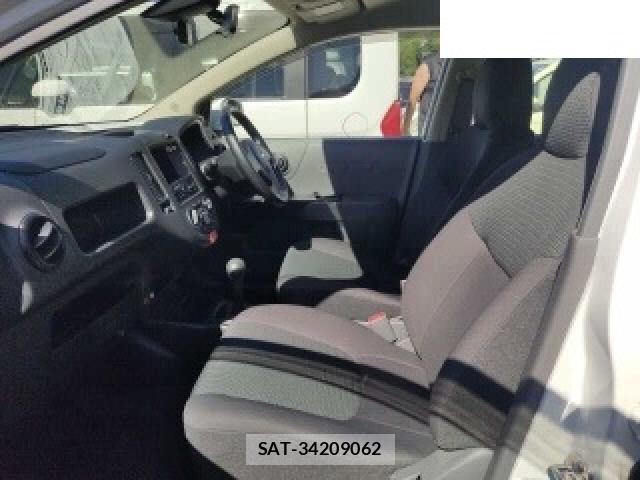 Nissan NV150 AD 2019-06 8278895-3