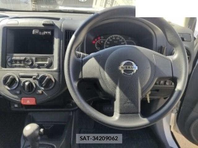 Nissan NV150 AD 2019-06 8278895-4