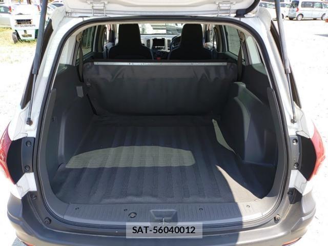 Nissan NV150 AD 2017-07 8279860-5