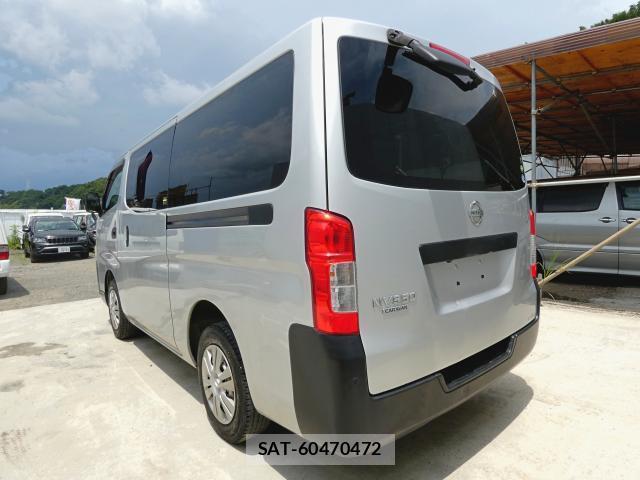 Nissan NV350 Caravan 2015-01 8276944-1