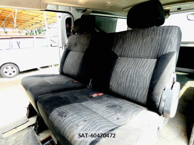 Nissan NV350 Caravan 2015-01 8276944-13