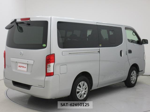 Nissan NV350 Caravan 2020-10 8277194-7