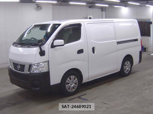 Nissan NV350 Caravan 2015-08 8277476-4