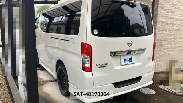Nissan NV350 Caravan 2017-12 8281599-13