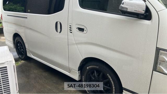 Nissan NV350 Caravan 2017-12 8281599-3