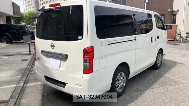 Nissan NV350 Caravan 2015-12 8281618-13