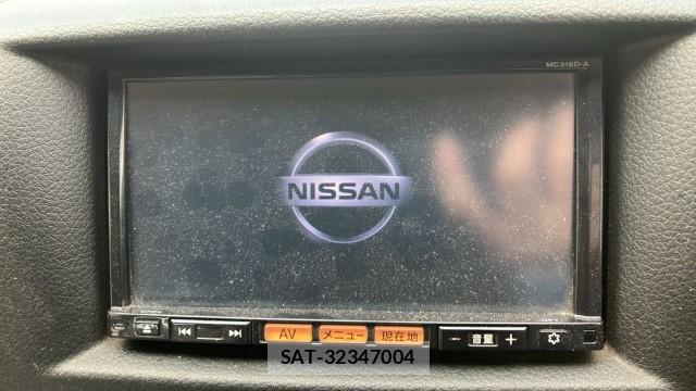 Nissan NV350 Caravan 2015-12 8281618-4
