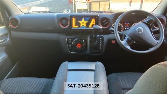 Nissan NV350 Caravan 2021-02 8282472-2
