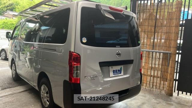 Nissan NV350 Caravan 2019-09 8282480-13