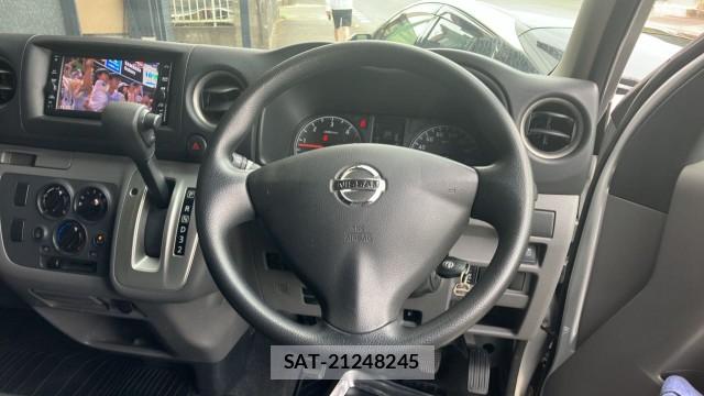 Nissan NV350 Caravan 2019-09 8282480-16