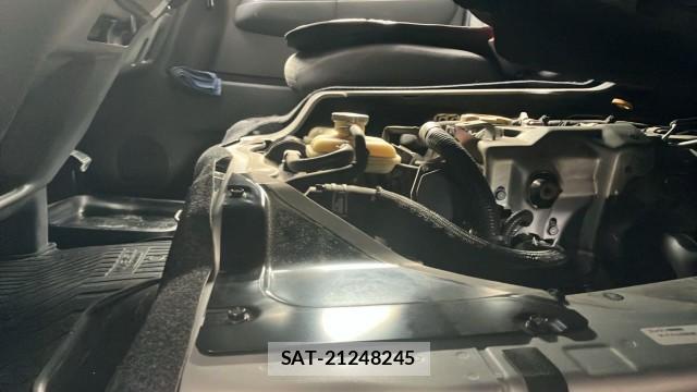 Nissan NV350 Caravan 2019-09 8282480-7